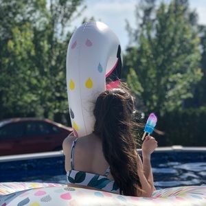 Meet your Posher, Kelly-ann